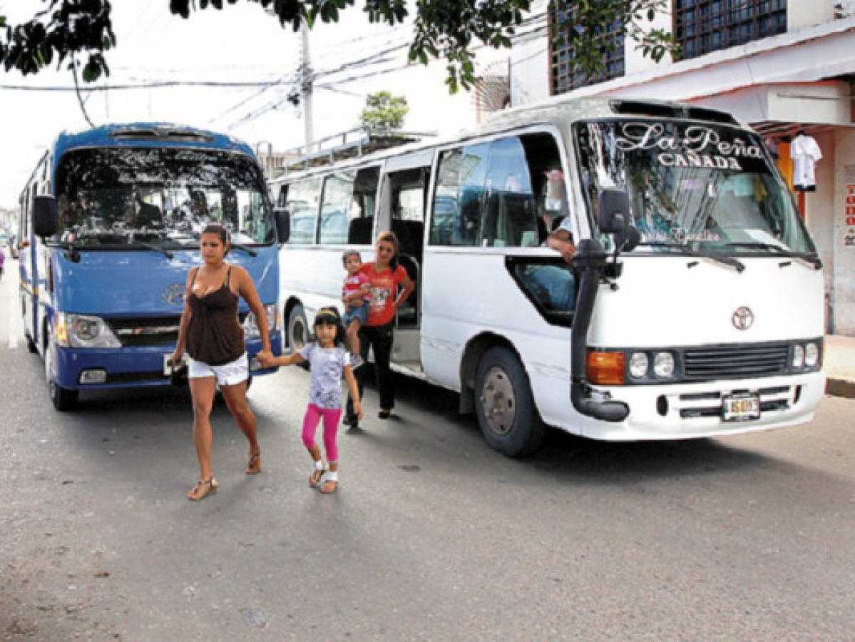 Congreso del pueblo evita el aumento de 3 lempiras al precio del pasaje del bus urbano